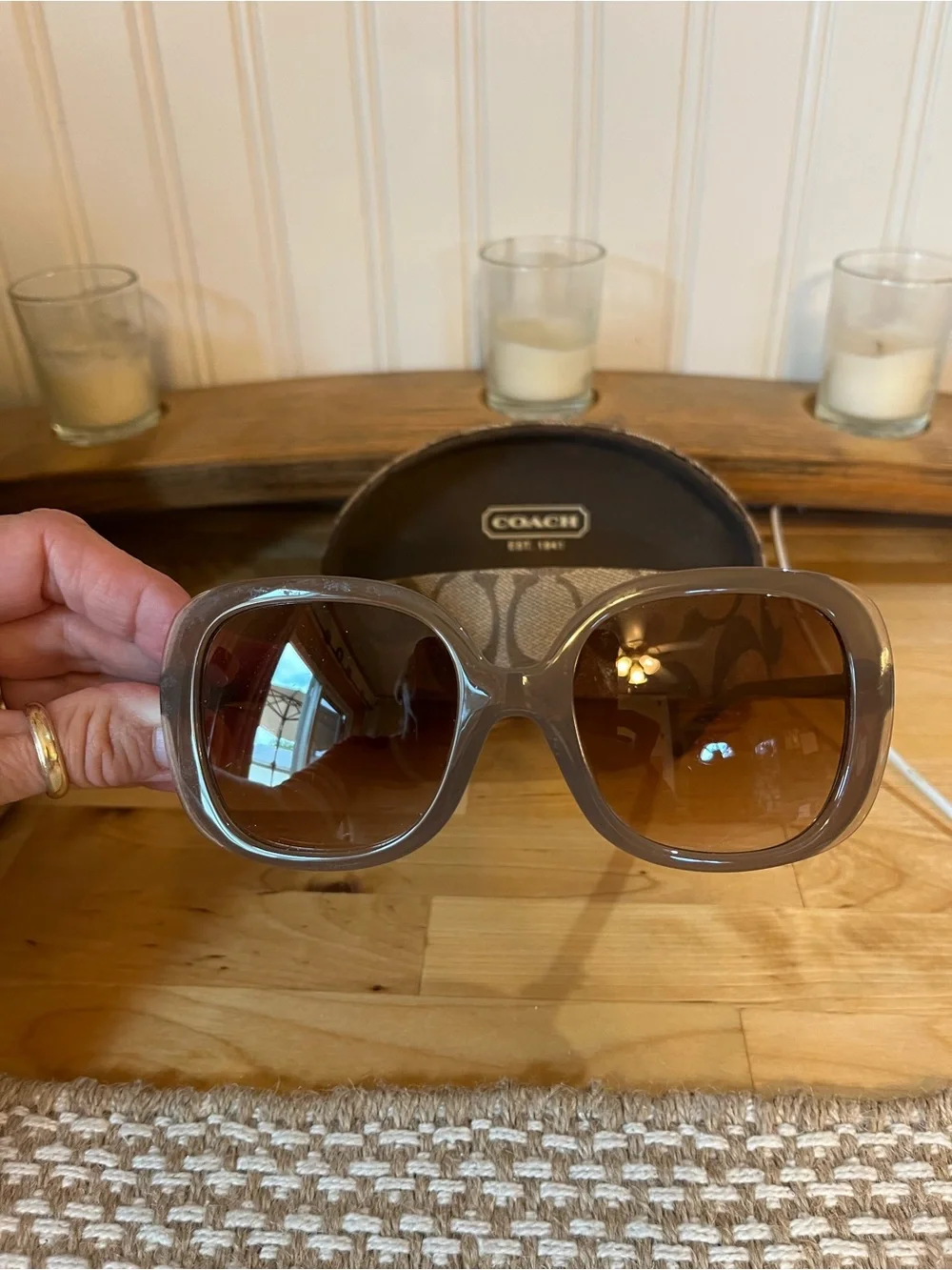 Coach Oversized Milky Beige Sunglasses with case